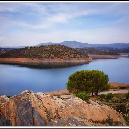 펜션 La Casa Del Paseo Baños de la Encina